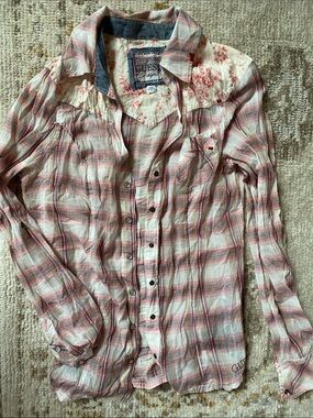 Guess Pink & Cream Plaid Button-Front Shirt small